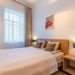 Picturesque Old Town With Charming Balcony Apartment *