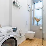 Apartment Picturesque Old Town With Charming Balcony *