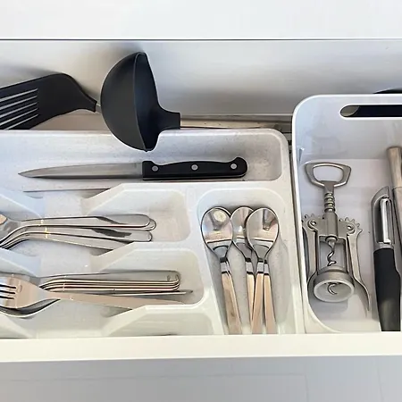 Apartment Picturesque Old Town With Charming Balcony