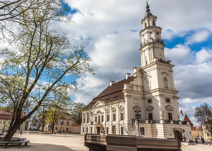 דירה Picturesque Old Town With Charming Balcony
